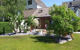 gemütliches, freistehendes Ferienhaus